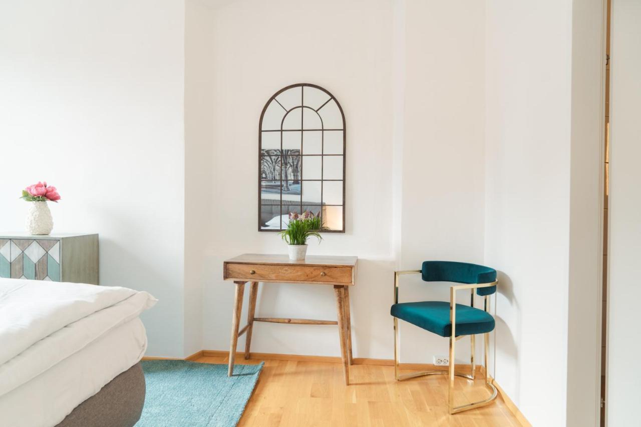 Smile Apartments Zur Gozzoburg Кремс на Дунае Экстерьер фото