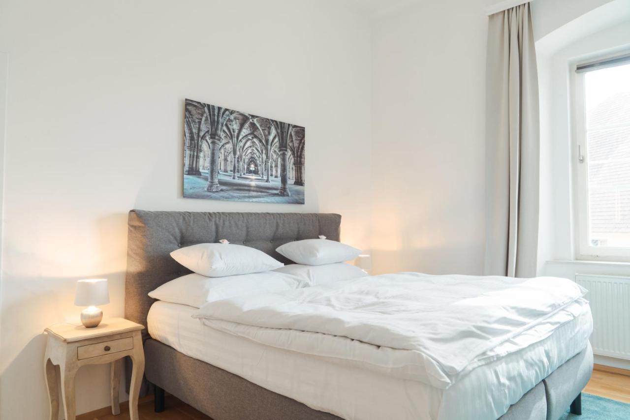 Smile Apartments Zur Gozzoburg Кремс на Дунае Экстерьер фото